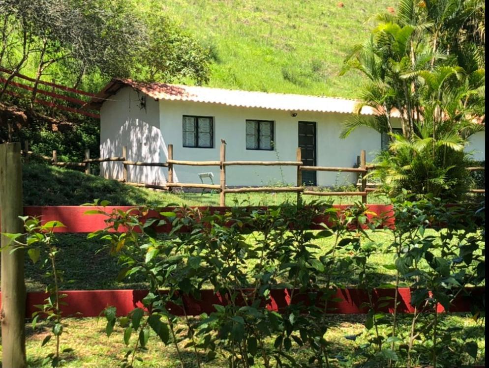 Vivenda dos Guaranys -Uma imersão na natureza - Casa Conservatória Exterior foto